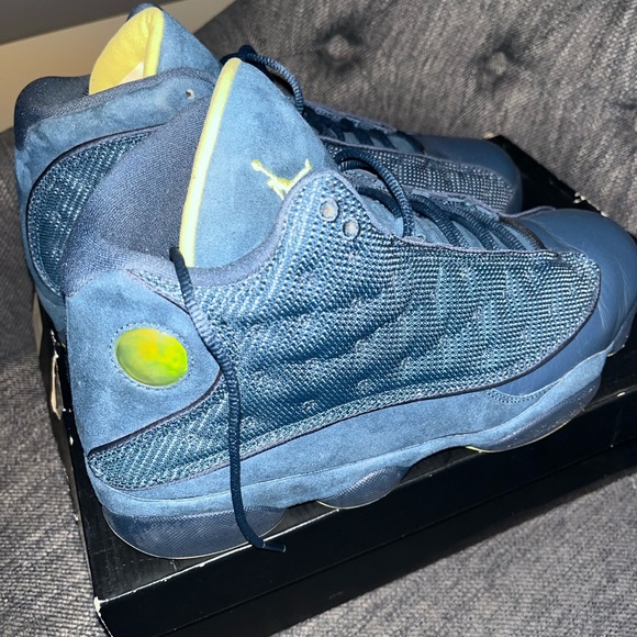 Jordan Other - Great condition mens size 11 air Jordan retro 13